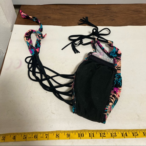 Hula honey top only size medium - Picture 7 of 10